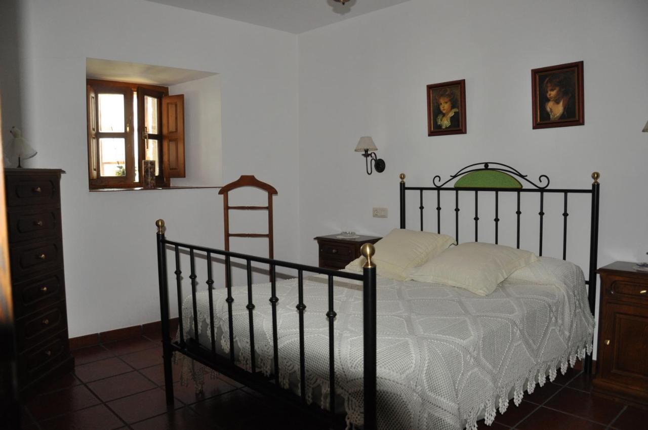 Posada La Torre Serdio الغرفة الصورة